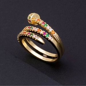Vintage style colourful ring ✨
